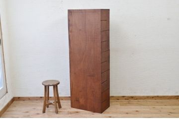 アンティーク家具　使い込まれたアンティークマス目棚8(飾り棚、陳列棚、下駄箱)