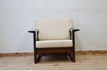 中古　北海道民芸ソファ1脚両肘掛付き2