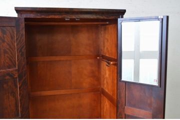 中古　北海道民芸家具ワードローブ(洋服箪笥)