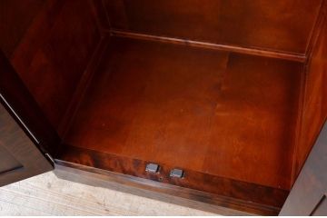 中古　北海道民芸家具ワードローブ(洋服箪笥)