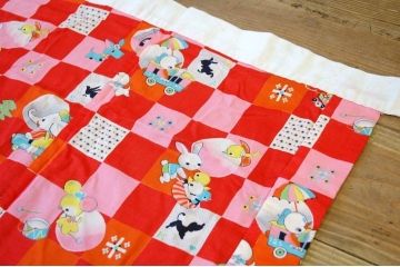 珍品希少!レトロなデザインの可愛い布