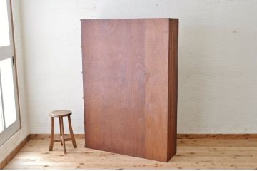 アンティーク家具　使い込まれたアンティークマス目棚15(飾り棚、陳列棚、下駄箱)