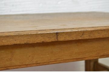 アンティーク家具　★素敵なデザイン!古いナラ材の横長テーブル(作業台、机)