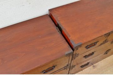アンティーク家具　☆木目の素晴らしい二段重ね庄内箪笥