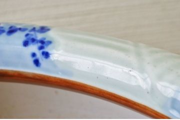 美しい陽刻　瀬戸火鉢