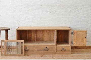 アンティーク家具　可愛いデザイン!モールガラスローボード