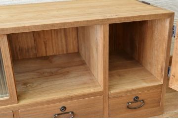 アンティーク家具　可愛いデザイン!モールガラスローボード