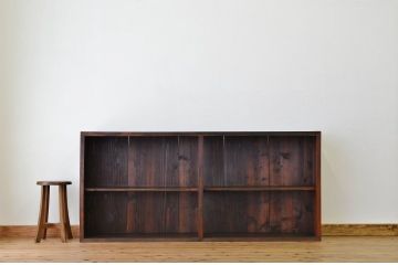 アンティーク家具　★古い木のシンプルなアンティーク飾り棚