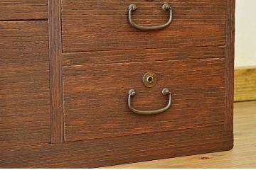 アンティーク家具　シンプルなアンティークローボード(ローチェスト)
