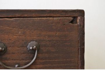 アンティーク家具　古民具　骨董　使い込まれたアンティーク時代箪笥