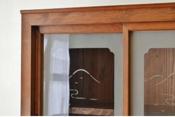 アンティーク家具　古民具　骨董　黒柿の木目の素晴らしい二段重ね水屋箪笥(食器棚、収納棚)