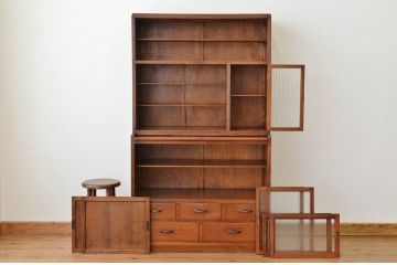 アンティーク家具　☆古いナラ材の作業台付きアンティーク食器棚
