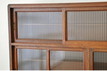 アンティーク家具　☆古いナラ材の作業台付きアンティーク食器棚