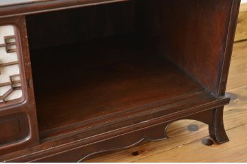 アンティーク家具　素敵なデザイン!特別注文作り　上質なアンティーク飾り棚