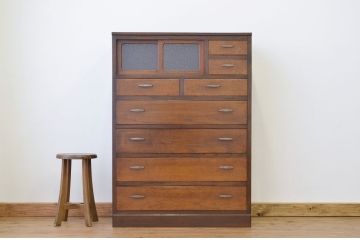 アンティーク家具　★前面欅!ダイヤガラスアンティークチェスト(箪笥)