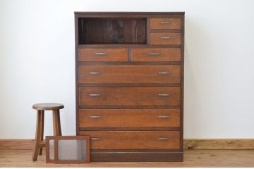 アンティーク家具　★前面欅!ダイヤガラスアンティークチェスト(箪笥)
