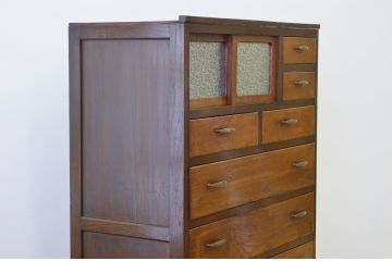 アンティーク家具　★前面欅!ダイヤガラスアンティークチェスト(箪笥)