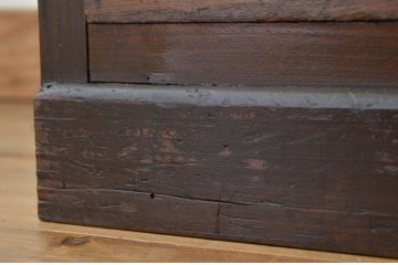 アンティーク家具　☆古い木の二段重ねダイヤガラス収納棚(食器棚)