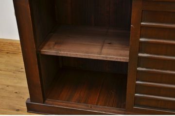 アンティーク家具　古いお家の重厚な四尺水屋箪笥(タンス・アンティーク)