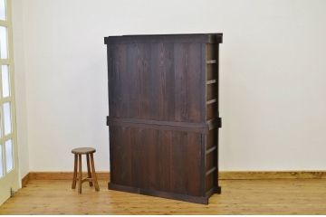 アンティーク家具　古いお家の重厚な四尺水屋箪笥(タンス・アンティーク)
