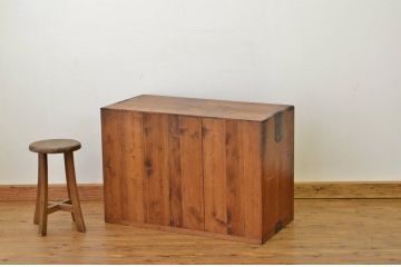 アンティーク家具　アンティーク前面欅のシンプルなチェスト?(たんす・箪笥)