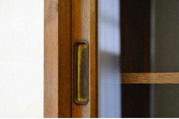 レトロ家具　昭和レトロ古いナラ材の書類棚77杯引き出しアンティーク