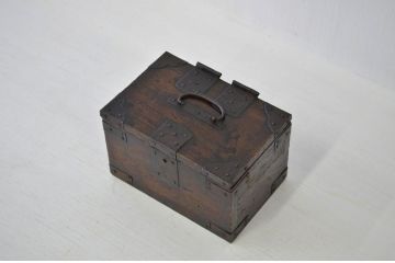 桐製!古い印箱(銭箱・硯箱)　アンティーク