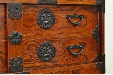美品　中古　岩谷堂箪笥(菊幸製)　たんす