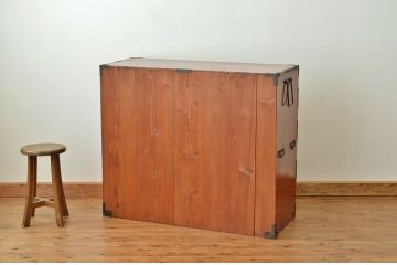 アンティーク家具　シンプルでとてもきれいな時代箪笥(アンティーク・たんす・チェスト)