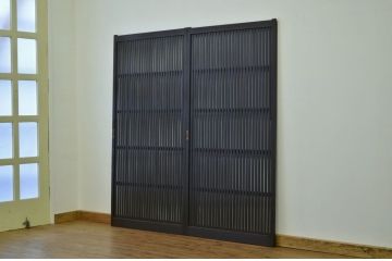 ★古民具・骨董 シックな格子戸2枚セット(引き戸・建具)