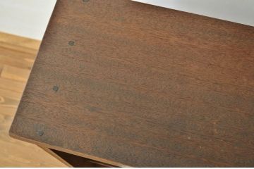 アンティーク家具　★アンティーク　厚みのある無垢材の飾り棚(陳列棚)
