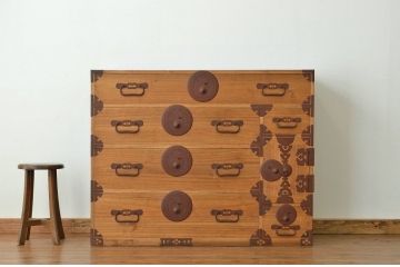 アンティーク家具　古民具・骨董 状態の良い最上箪笥(時代箪笥)
