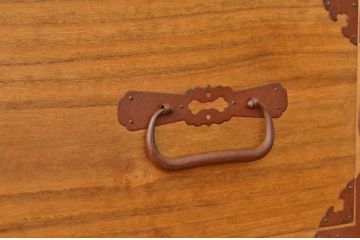アンティーク家具　古民具・骨董 状態の良い最上箪笥(時代箪笥)