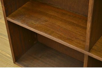 アンティーク家具　アンティーク 古い木のシンプルな飾り棚(本棚)