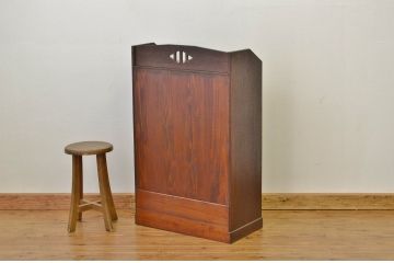 アンティーク家具　アンティーク シックなマス目本箱(書棚・収納棚)