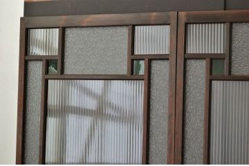古民具・骨董 素敵なデザインの色ガラス引き戸4枚セット(大正ロマンガラス戸)