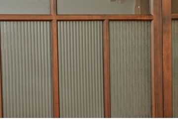 古民具・骨董 古い木のモールとダイヤのガラス引き戸2枚セット(ガラス戸)