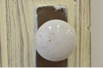 ★アンティーク　総欅鏡板が一枚板の重厚なドア(扉、建具)