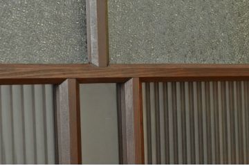 ★アンティーク 古い木のシックなガラス戸1枚(引き戸)