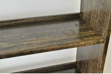 アンティーク家具　★大ぶりでシンプルなアンティーク本棚(飾り棚)
