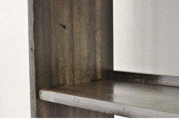 アンティーク家具　★大ぶりでシンプルなアンティーク本棚(飾り棚)