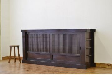アンティーク家具　古民具・骨董 重厚な水屋箪笥サイドボード