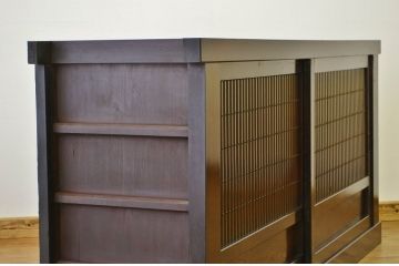 アンティーク家具　古民具・骨董 重厚な水屋箪笥サイドボード