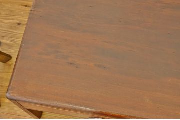 アンティーク家具　古い栓材の小ぶりな文机(片袖机・テーブル)