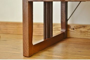 アンティーク家具　古い栓材の小ぶりな文机(片袖机・テーブル)