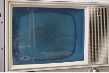 ジャンク品!古いナショナル真空管テレビF14-Q1