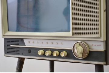 ジャンク品!古いナショナル真空管テレビF14-Q1