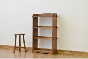 アンティーク家具　素敵なデザイン!古い栓材の象嵌入りアンティーク本棚(書棚・飾り棚)