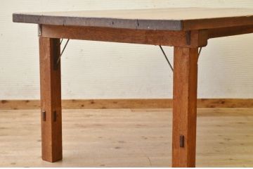 アンティーク家具　重厚!!天板がナラ材の骨太ダイニングテーブル2(作業台)