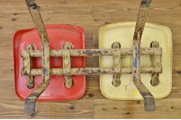 ●中古 イスのコトブキ 昭和レトロな2人掛けベンチ・ロビーチェア(長いす)